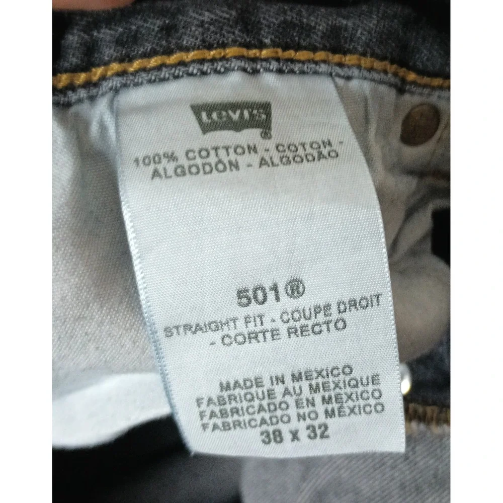 Levi's 501 Button Fly Jeans Dark Wash Denim Classic Fit Mens Size 38x32 U‎